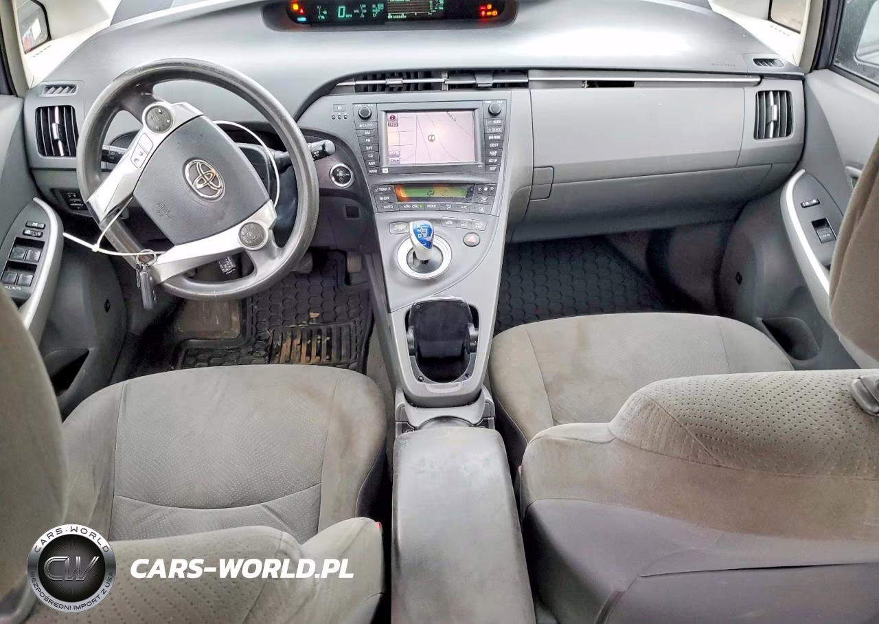 2011 Toyota Prius Three VIN:JTDKN3DU5B1402876 - 8