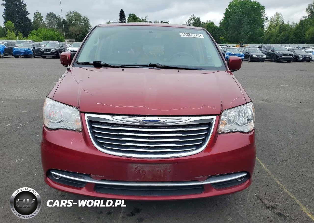2016 Chrysler Town & Country Touring VIN:2C4RC1BG5GR294736 - 5