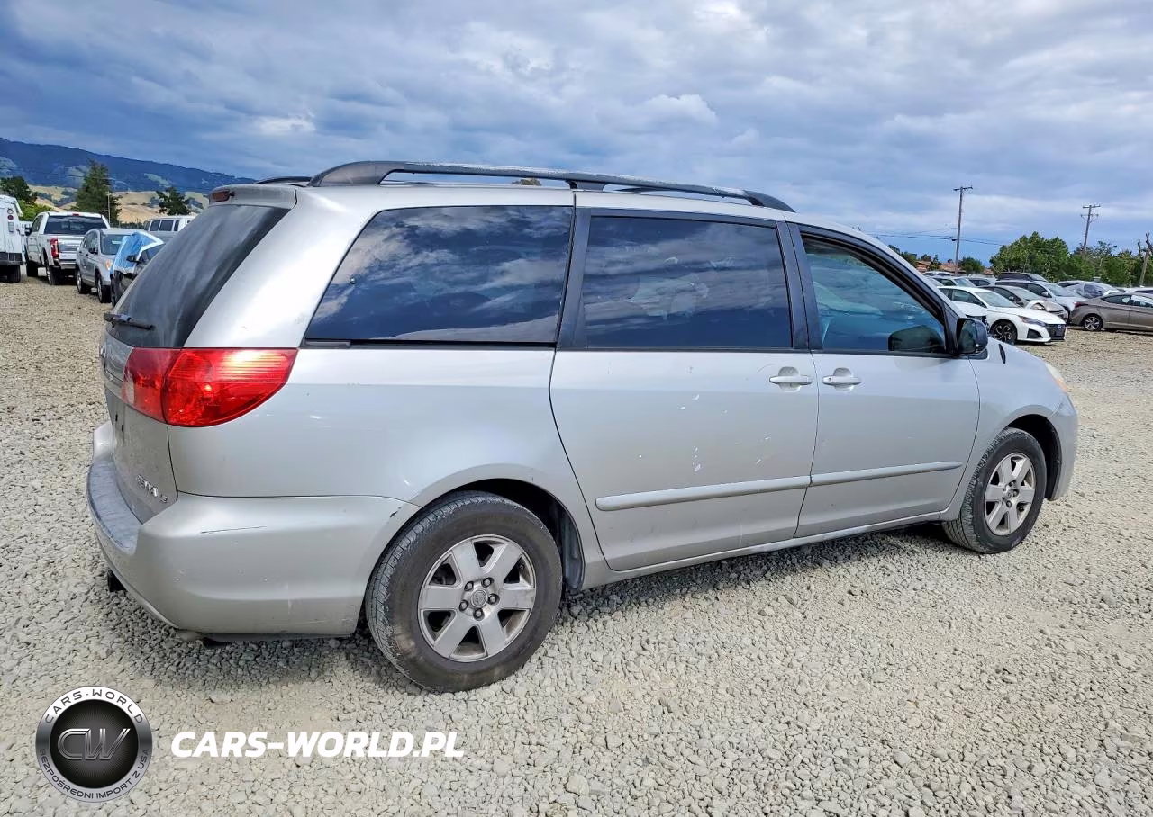2007 Toyota Sienna Le 8-Passenger VIN:5TDZK23C07S057602 - 3