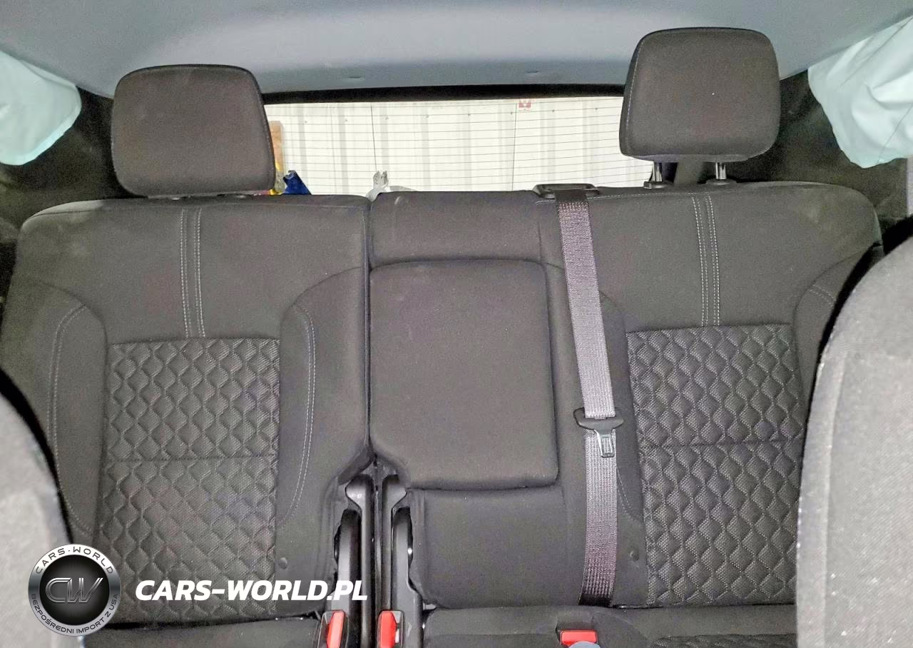 2022 Chevrolet Blazer VIN:3GNKBHR49NS188726 - 10