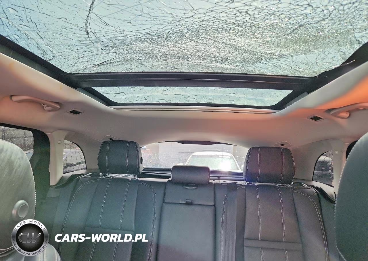 2019 Land Rover Range Rover Velar S VIN:SALYB2FV8KA211478 - 10