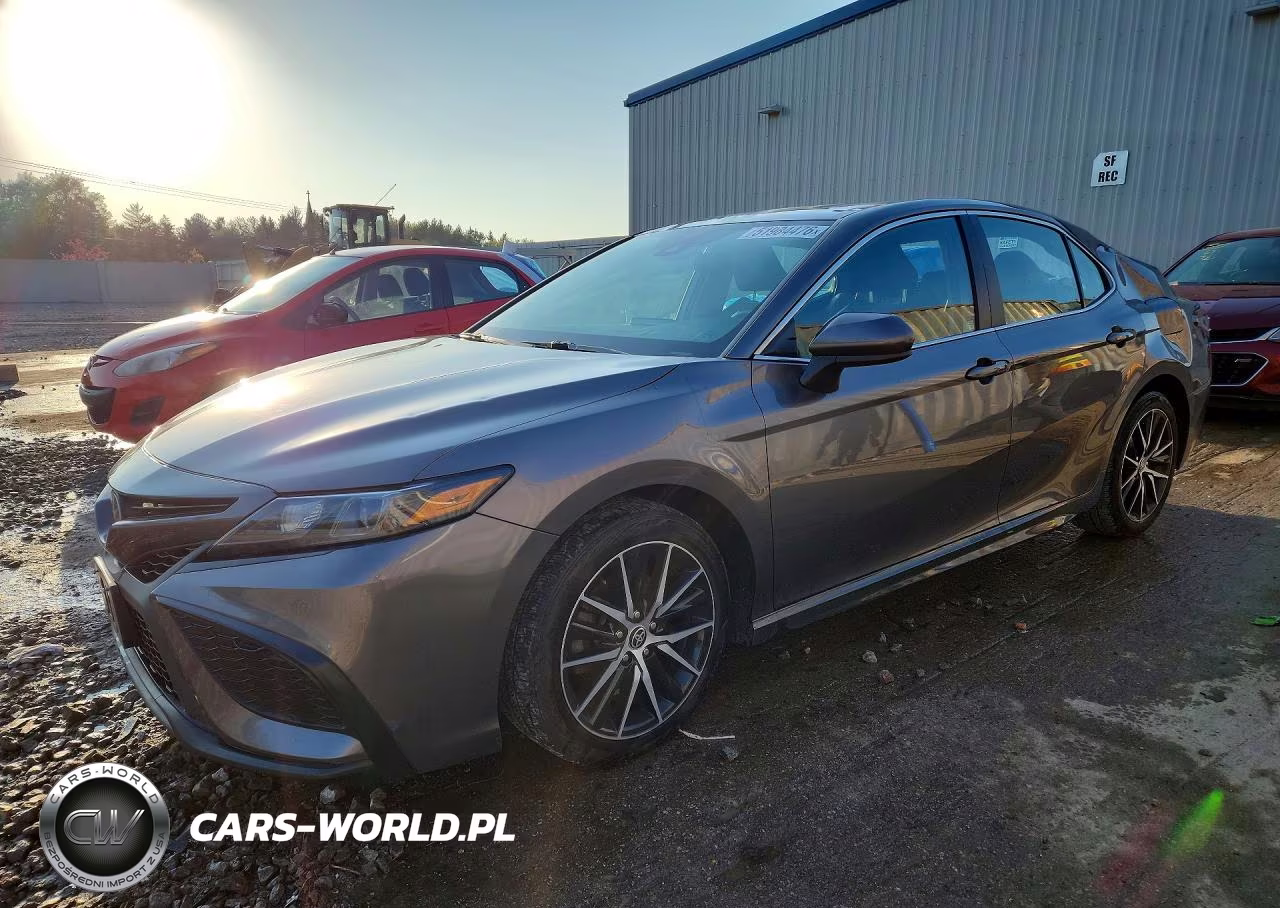 2021 Toyota Camry Se – zdjęcie 1 z 12