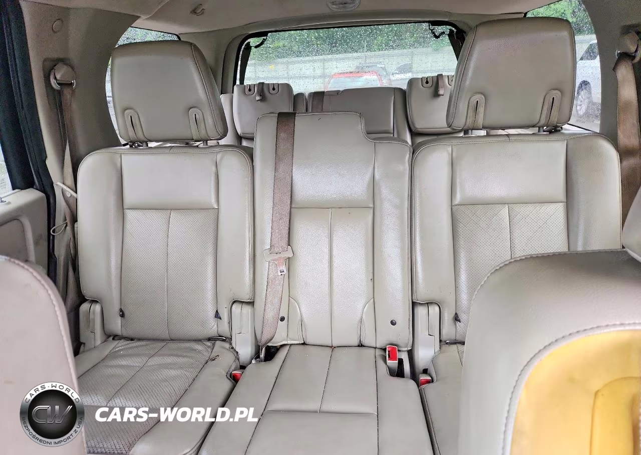 2012 Ford Expedition Limited VIN:1FMJU1K56CEF44674 - 10