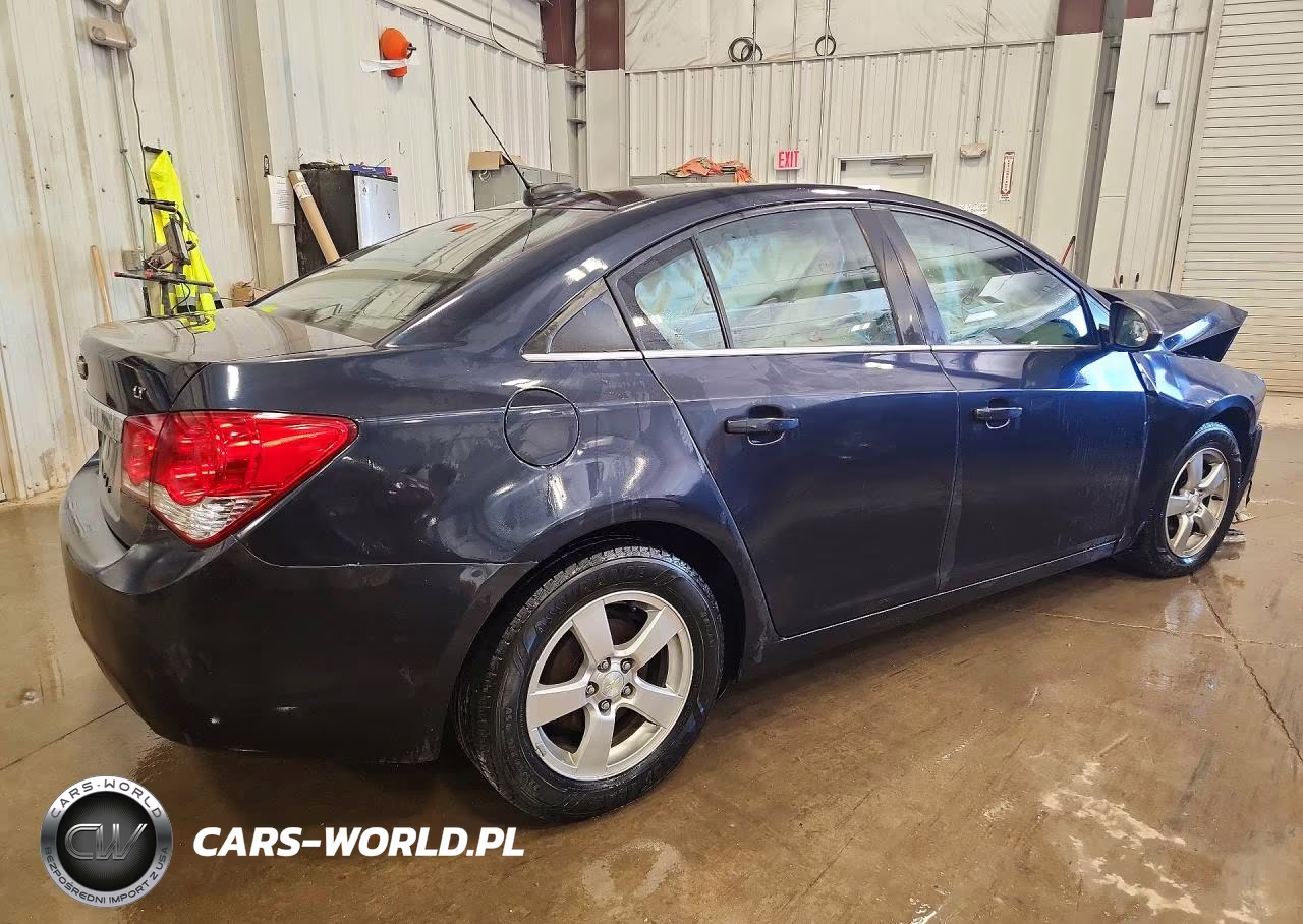 2015 Chevrolet Cruze Lt VIN:1G1PC5SB9F7192058 - 3