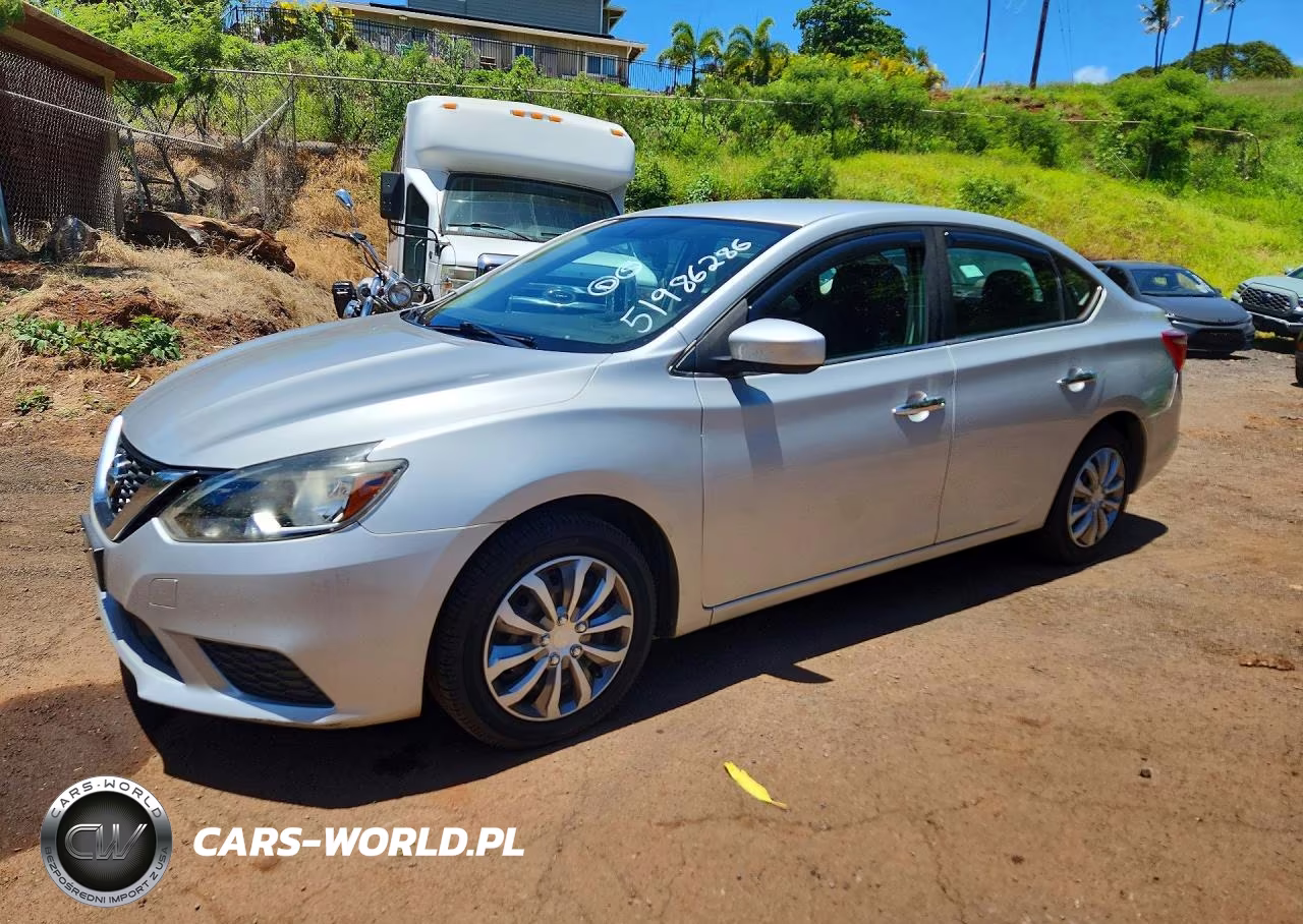 2018 Nissan Sentra S – zdjęcie 1 z 12