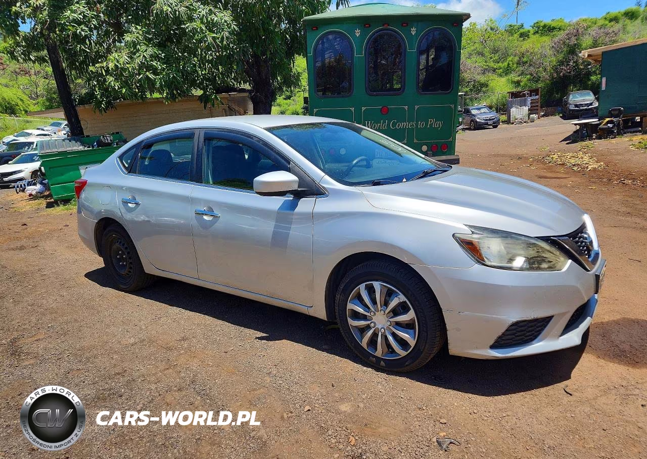 2018 Nissan Sentra S VIN:3N1AB7AP5JY328690 - 4