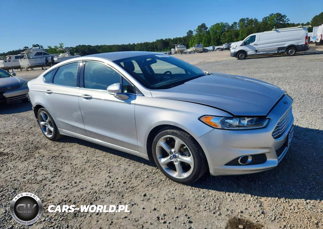 2013 Ford Fusion Se VIN:3FA6P0HR8DR198119 - 4