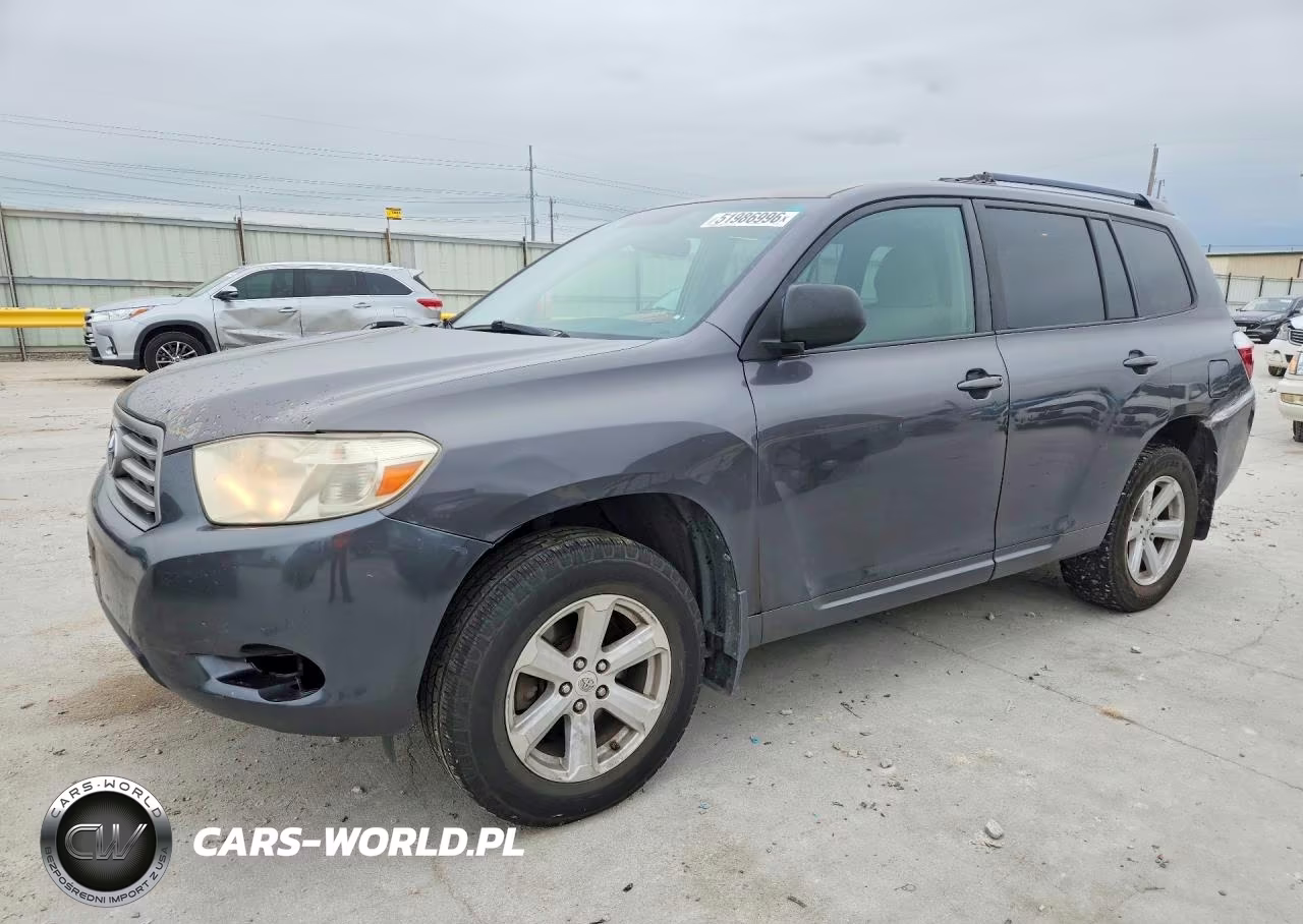 2010 Toyota Highlander Base