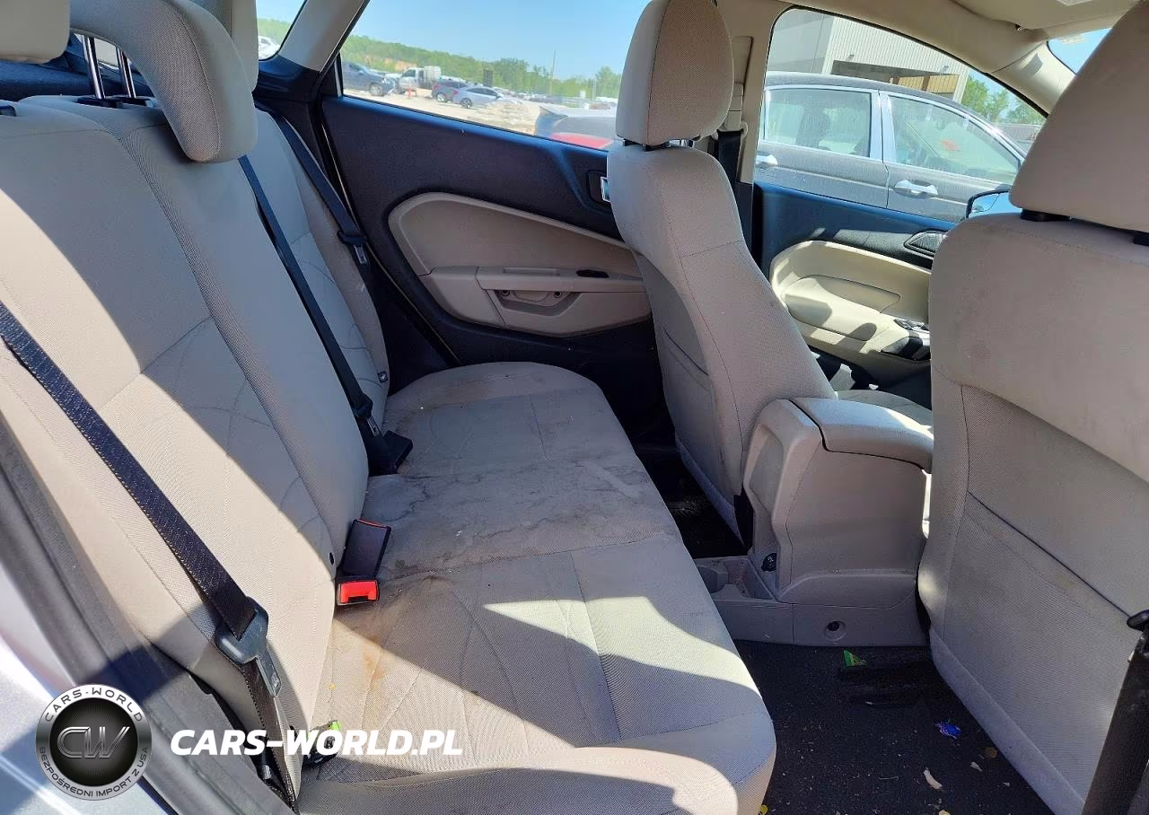 2015 Ford Fiesta Se VIN:3FADP4BE0FM158623 - 10