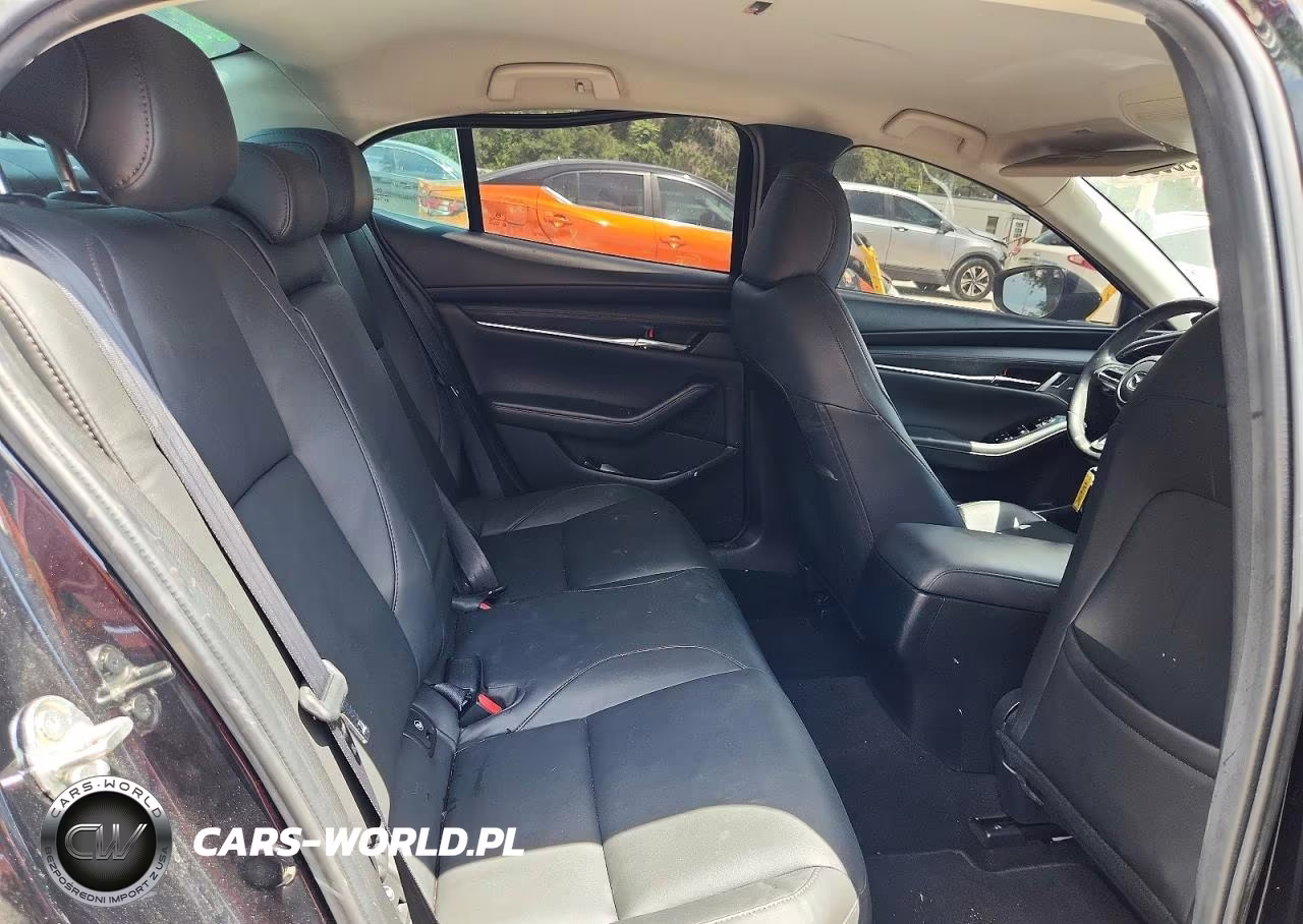 2019 Mazda 3 Preferred VIN:3MZBPADLXKM106130 - 10