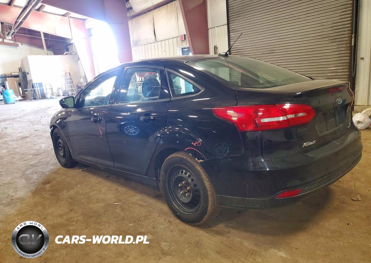 2016 Ford Focus Se VIN:1FADP3F21GL209978 - 2