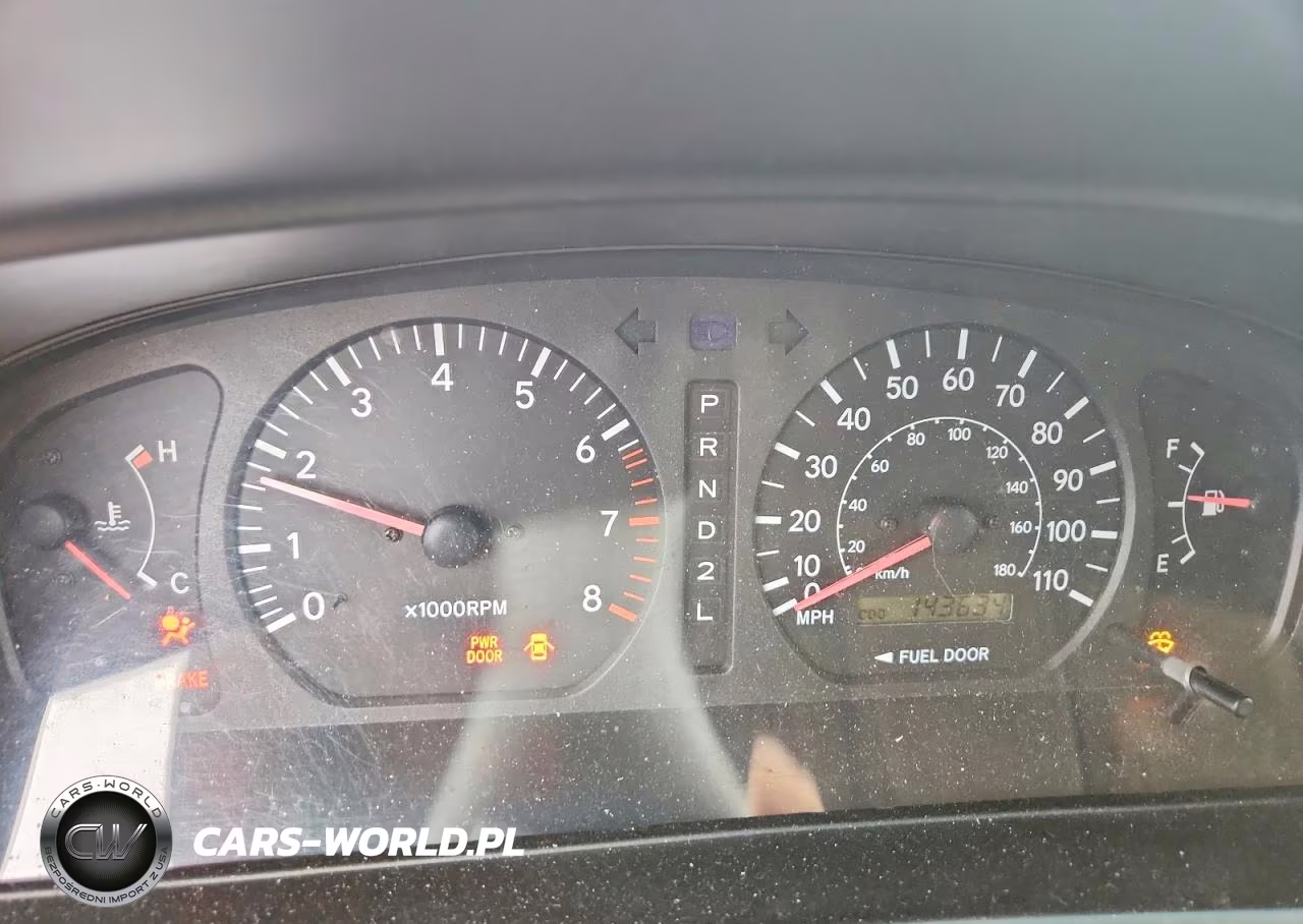 1999 Toyota Sienna Xle VIN:4T3ZF13C6XU114818 - 9