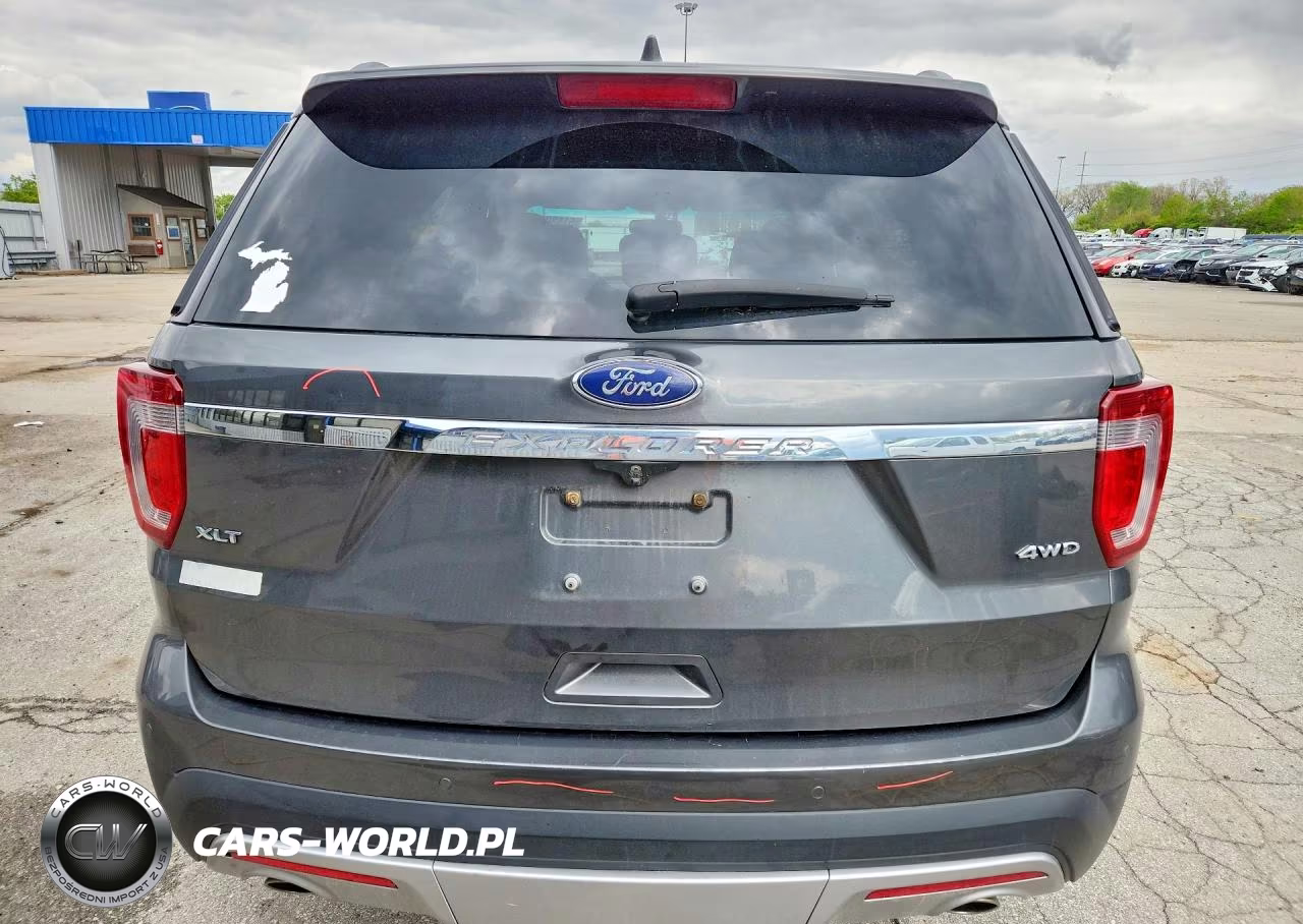 2017 Ford Explorer Xlt VIN:1FM5K8D82HGA85520 - 6