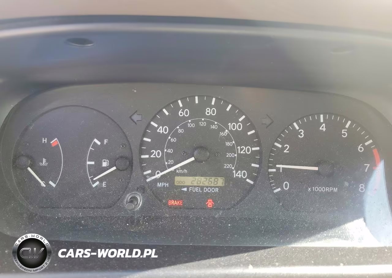 2000 Toyota Camry Ce VIN:4T1BG22K8YU995500 - 9