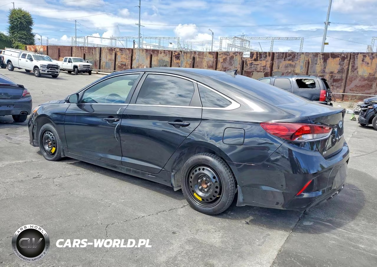 2019 Hyundai Sonata Se VIN:5NPE24AF6KH813424 - 2
