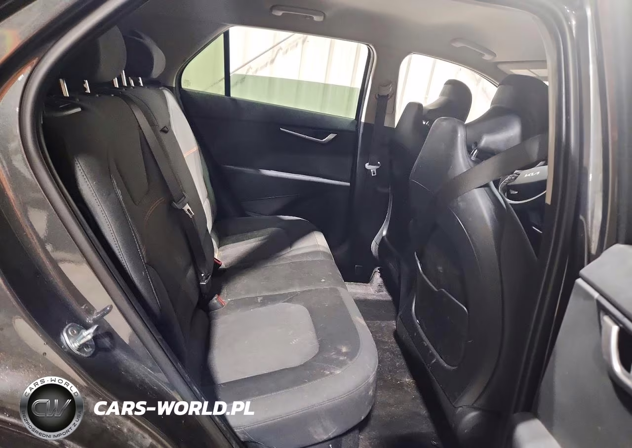 2026 Kia Niro Lx VIN:KNDCP3LE8T5320224 - 11