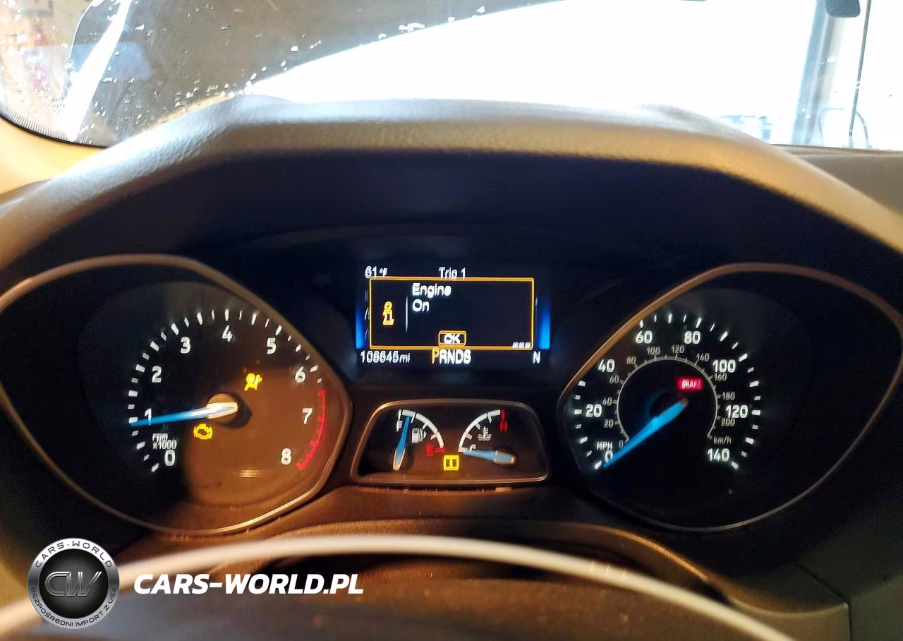 2018 Ford Focus Titanium VIN:1FADP3N28JL316857 - 9
