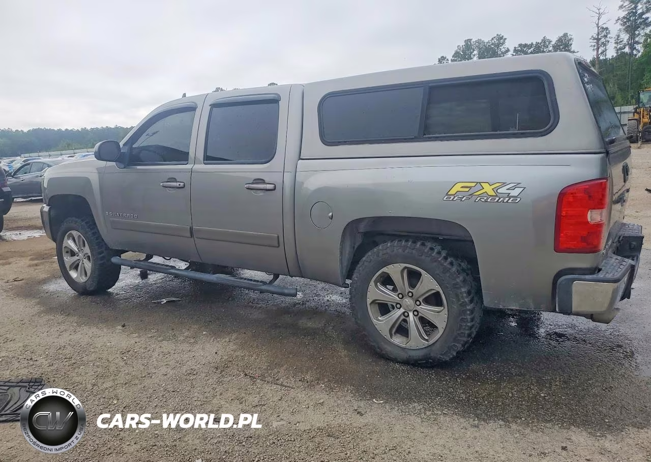 2007 Chevrolet Silverado K1500 Crew Cab VIN:2GCEK13M671629250 - 2