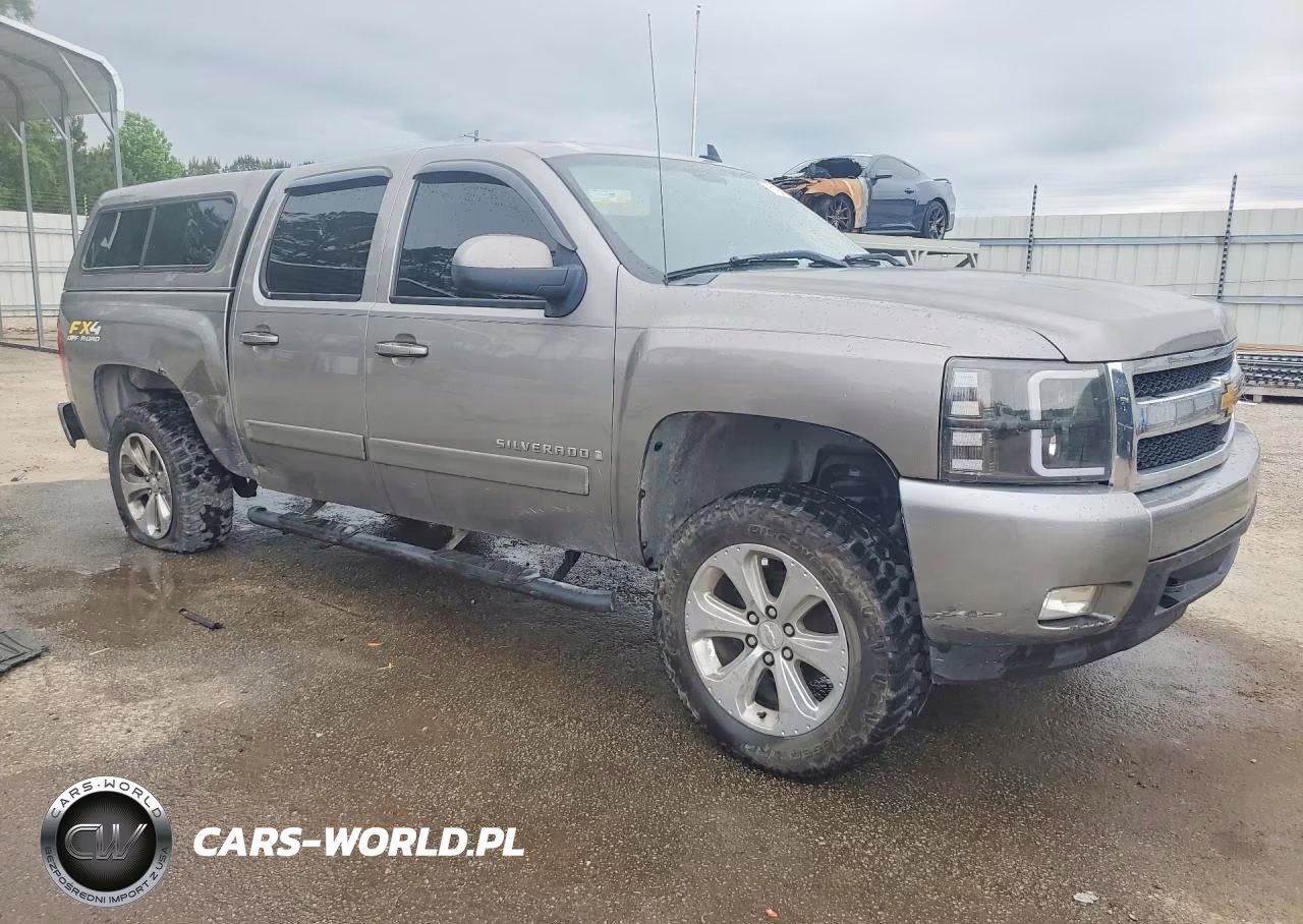 2007 Chevrolet Silverado K1500 Crew Cab VIN:2GCEK13M671629250 - 4