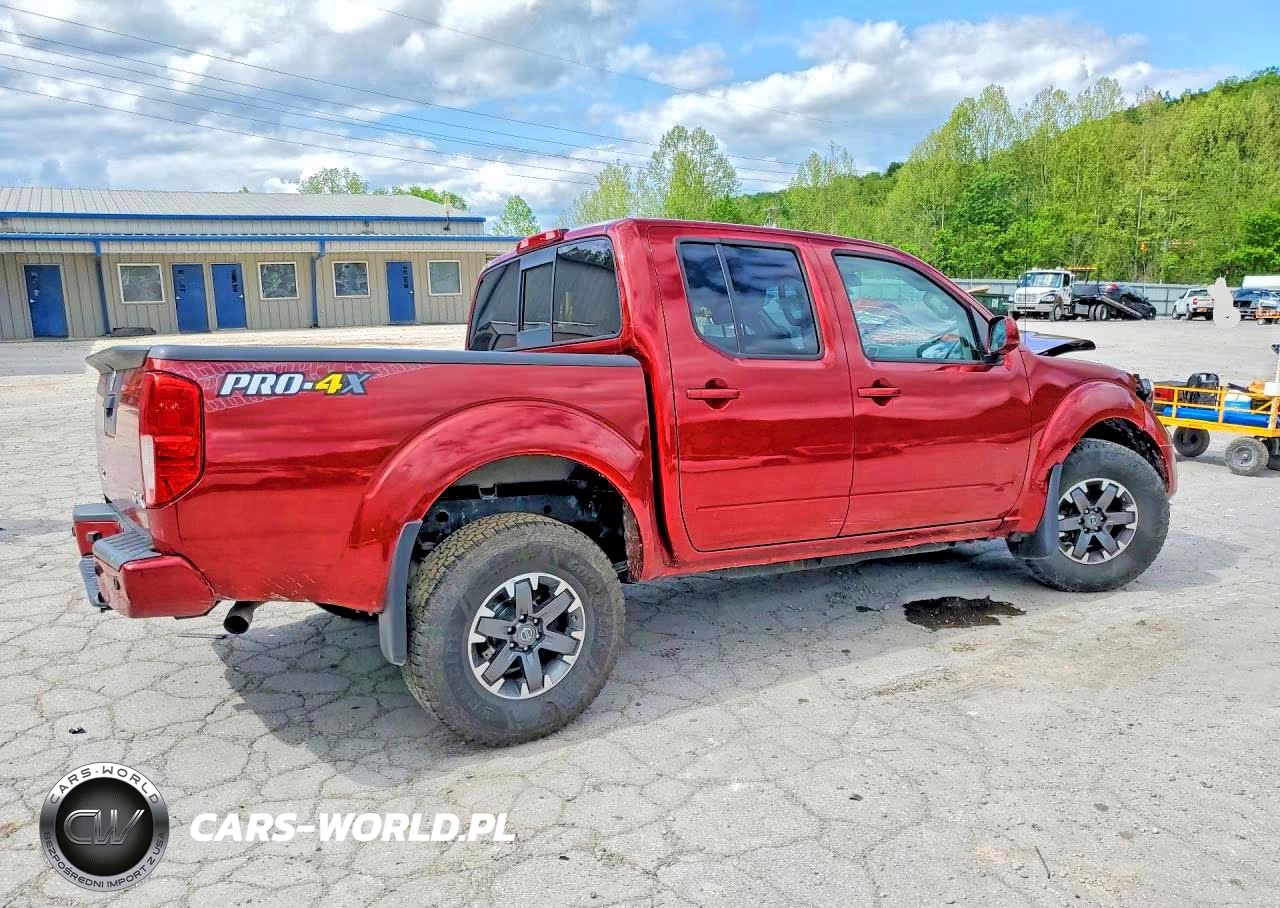 2017 Nissan Frontier Pro-4X VIN:1N6AD0EV4HN717946 - 3