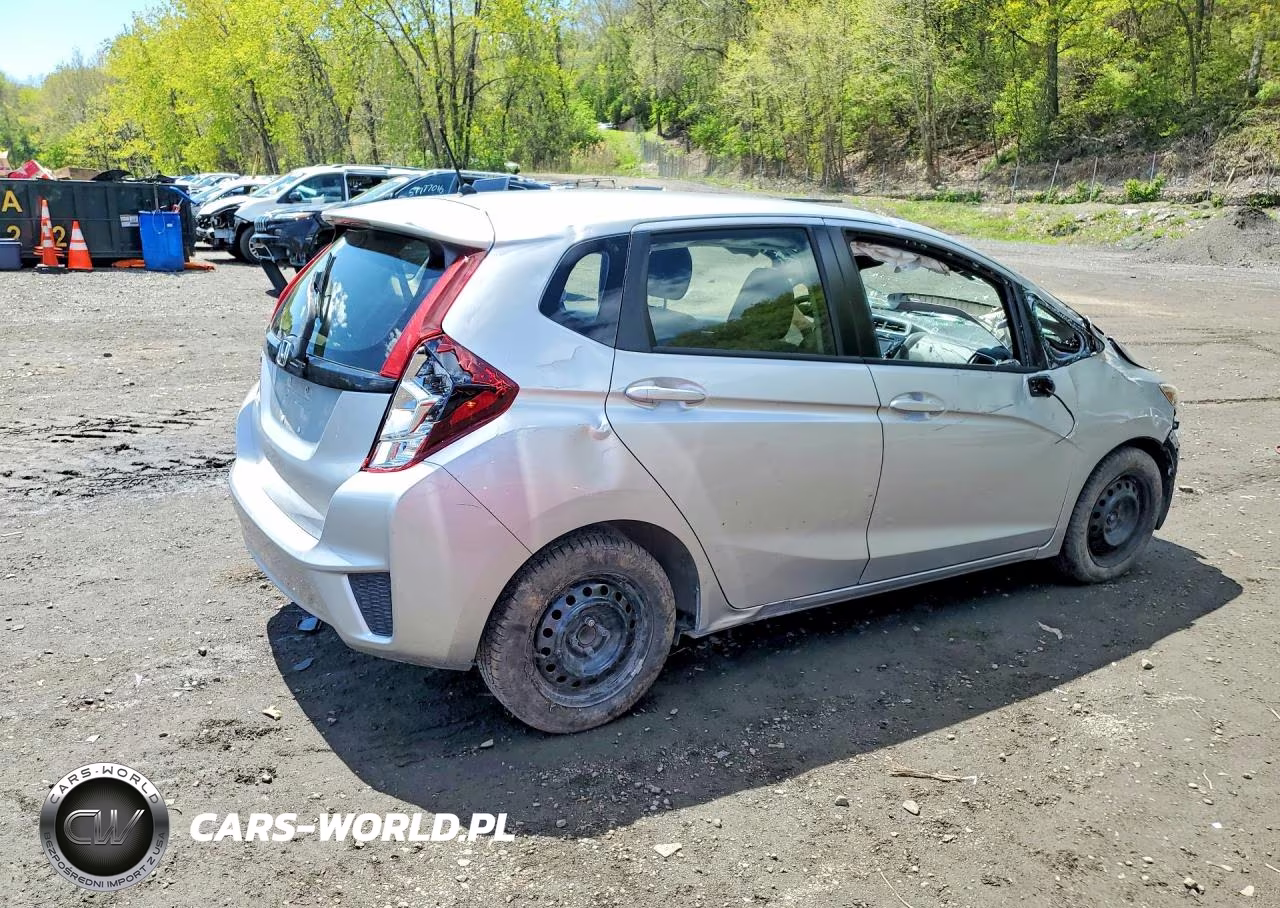 2016 Honda Fit Lx VIN:JHMGK5H56GS015086 - 3