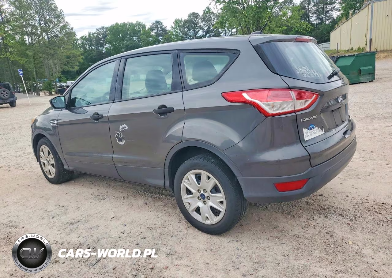 2015 Ford Escape S VIN:1FMCU0F77FUB10305 - 2