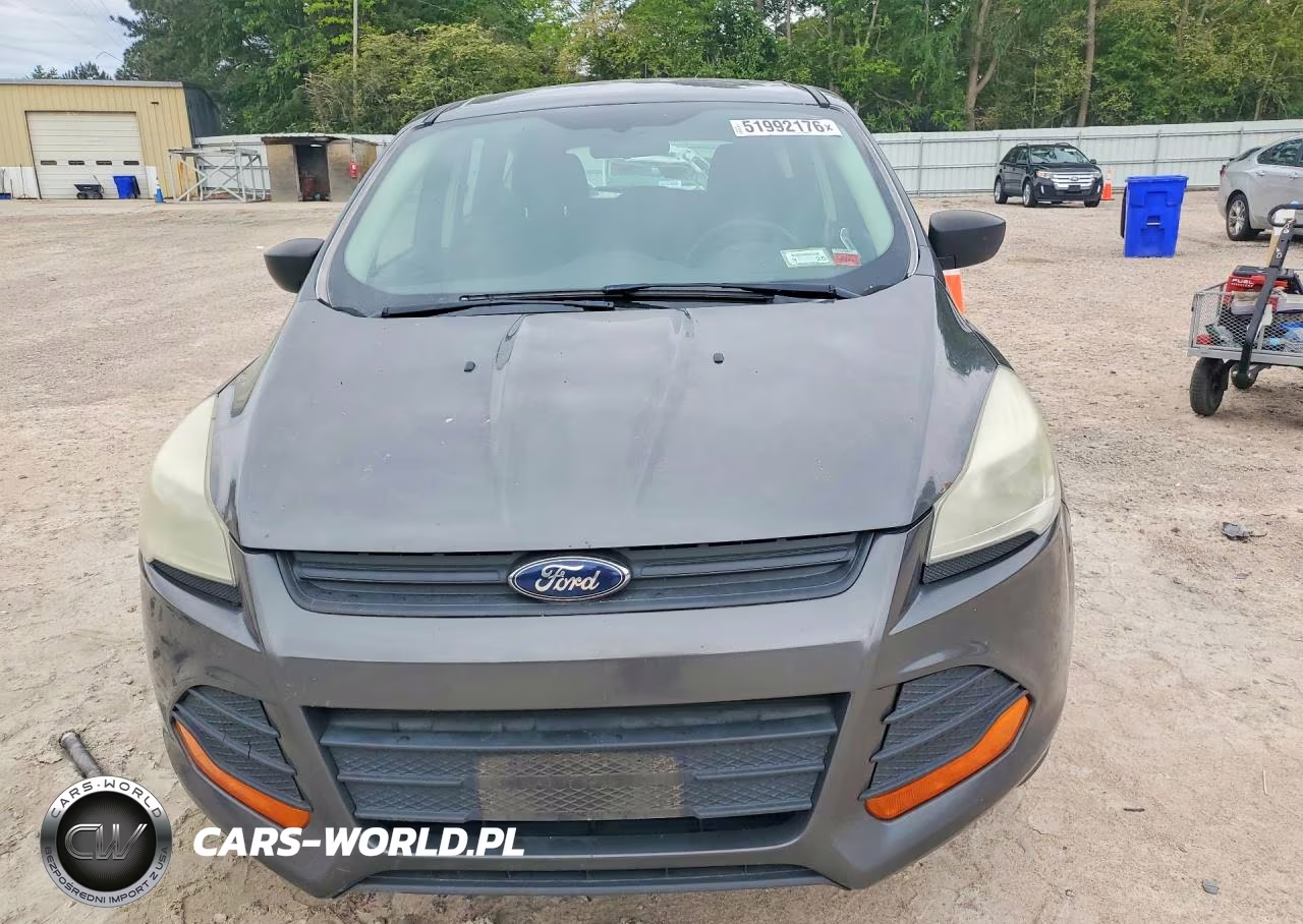 2015 Ford Escape S VIN:1FMCU0F77FUB10305 - 5