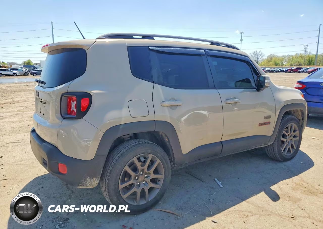 2016 Jeep Renegade Latitude VIN:ZACCJBBTXGPD49104 - 3