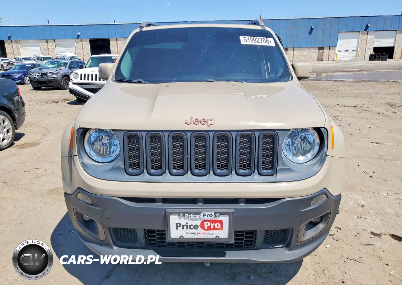 2016 Jeep Renegade Latitude VIN:ZACCJBBTXGPD49104 - 5