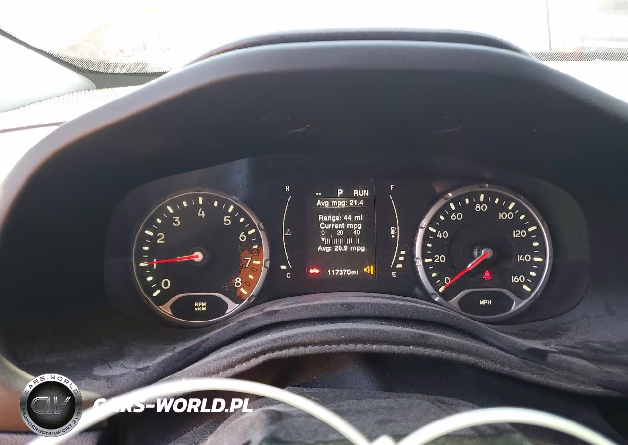 2016 Jeep Renegade Latitude VIN:ZACCJBBTXGPD49104 - 9