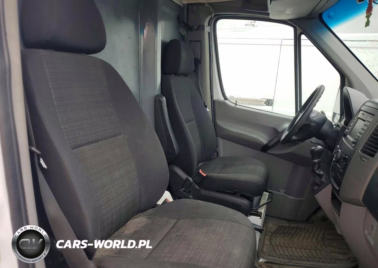 2017 Freightliner Sprinr3500 VIN:WDYPF0CD7HP387973 - 11