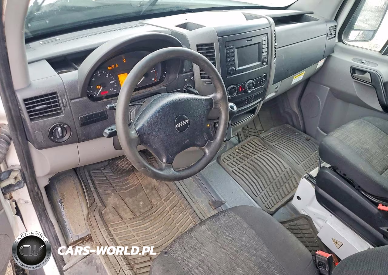 2017 Freightliner Sprinr3500 VIN:WDYPF0CD7HP387973 - 8