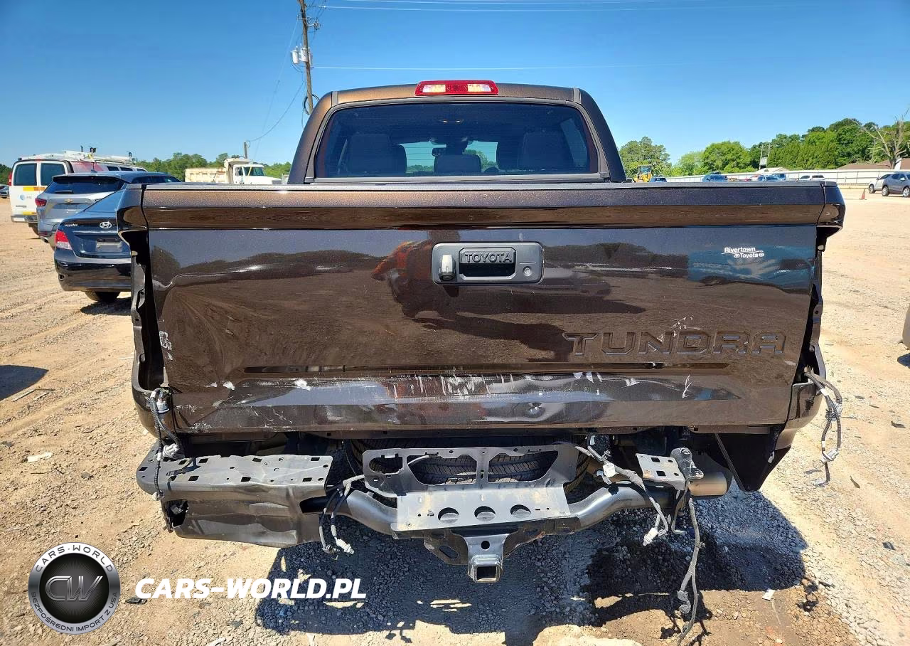 2018 Toyota Tundra Limited V8 VIN:5TFFY5F1XJX240410 - 6