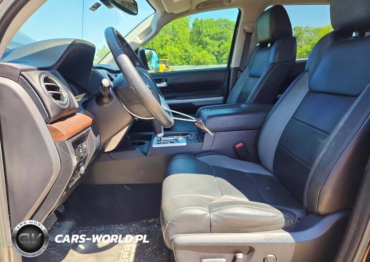 2018 Toyota Tundra Limited V8 VIN:5TFFY5F1XJX240410 - 7