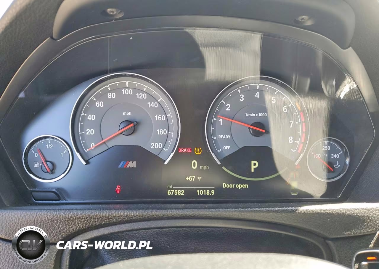 2018 BMW M3 VIN:WBS8M9C59J5L71609 - 9