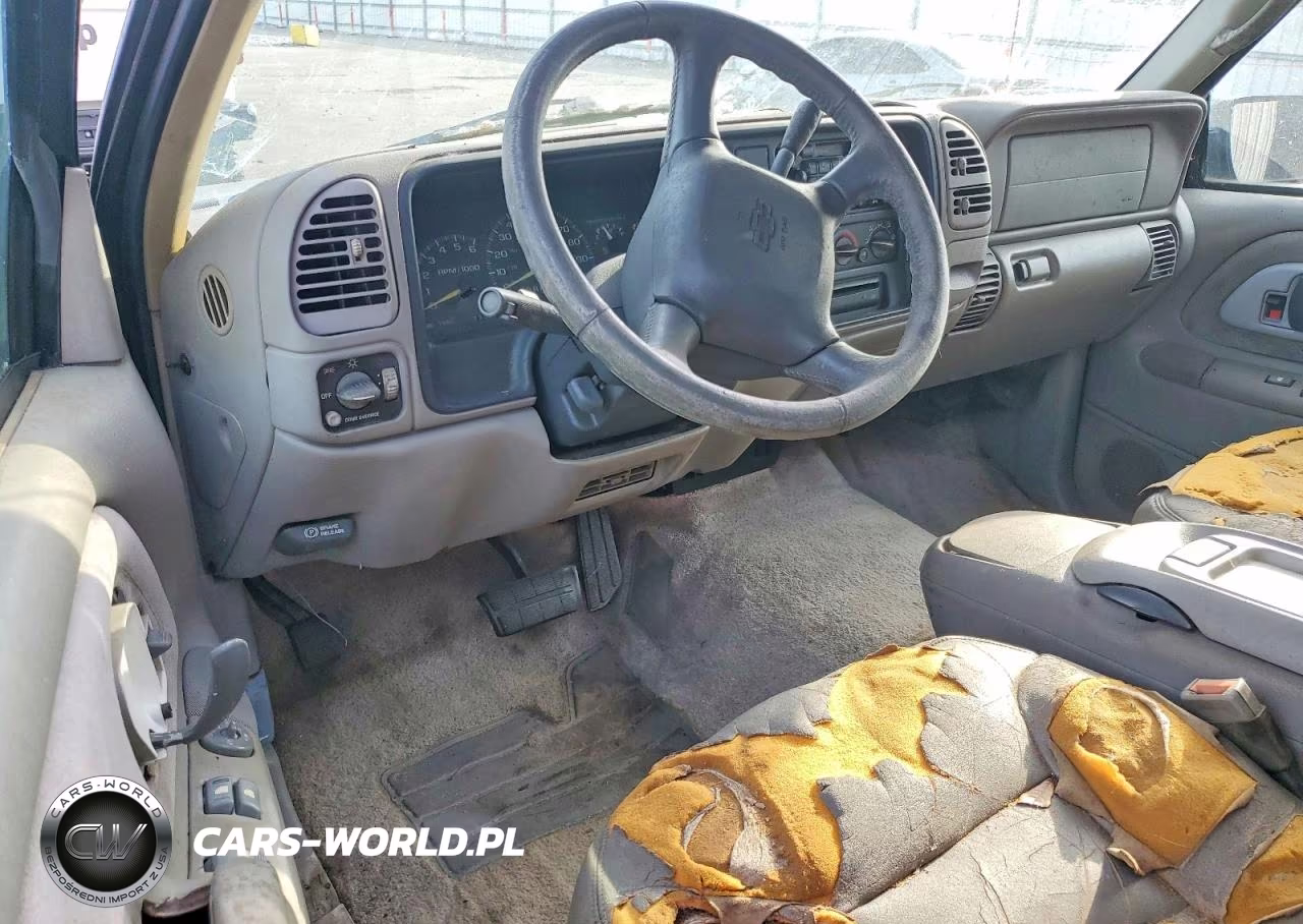 1998 Chevrolet Tahoe K1500 VIN:3GNEK18R0WG124791 - 8