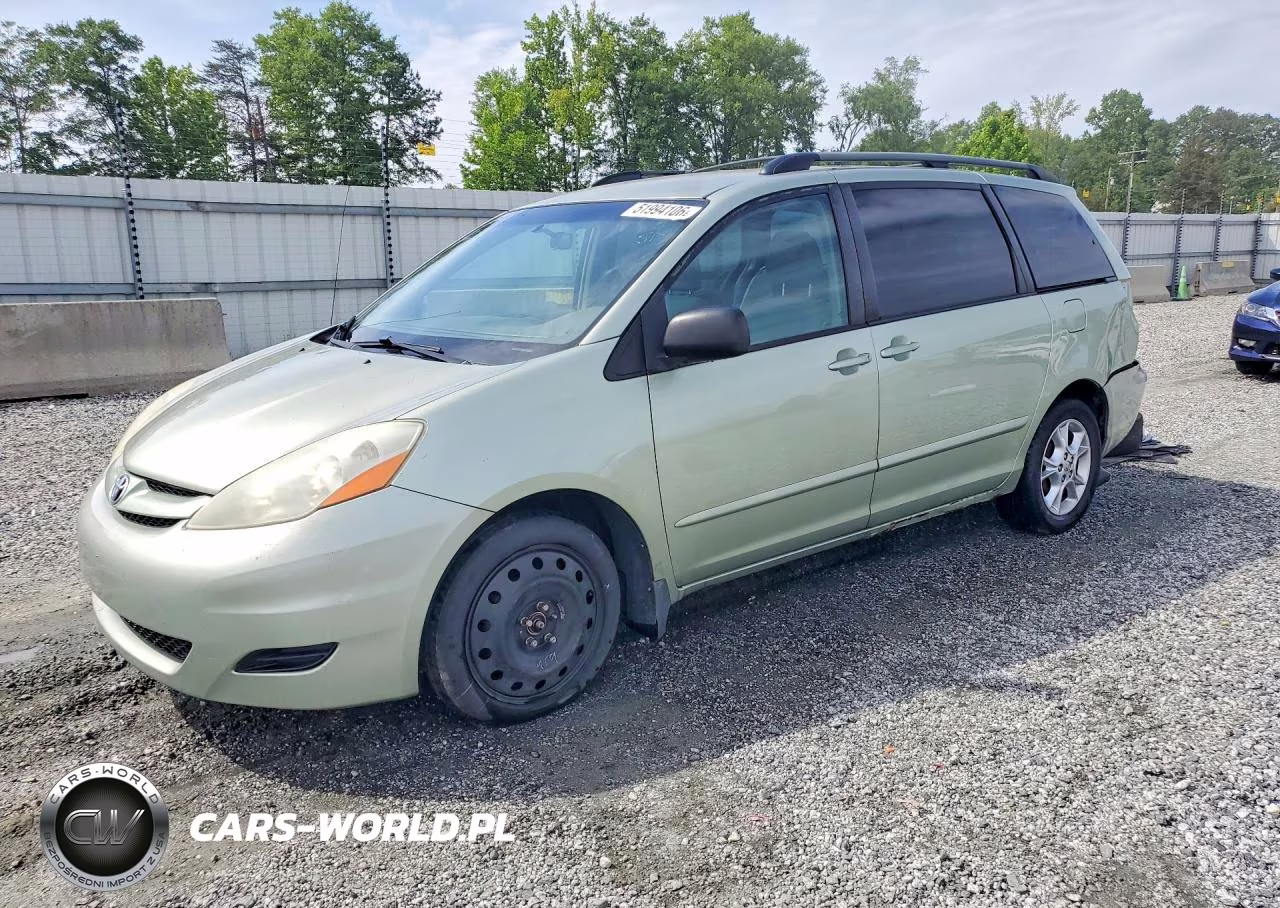 2006 Toyota Sienna Le 7 Passenger