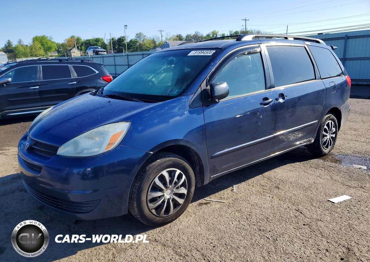 2004 Toyota Sienna Le 8 Passenger