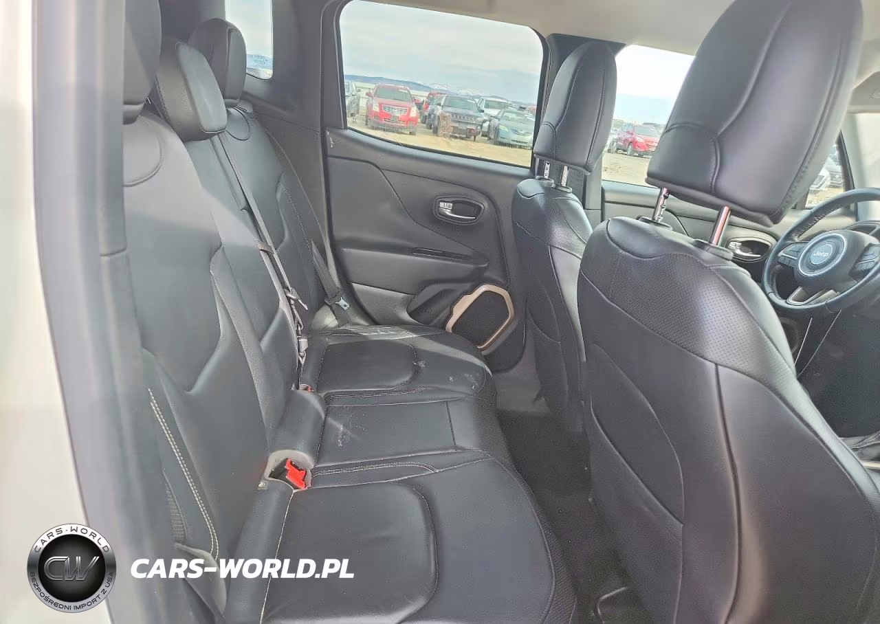 2015 Jeep Renegade Limited VIN:ZACCJBDT9FPB32428 - 10