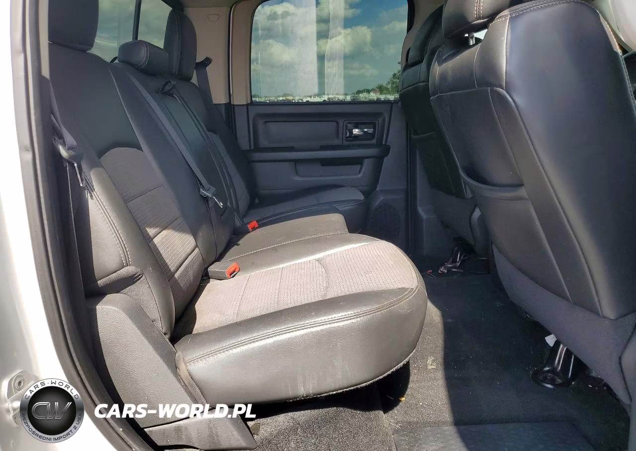 2011 Dodge Ram 1500 VIN:1D7RB1CT5BS575849 - 10
