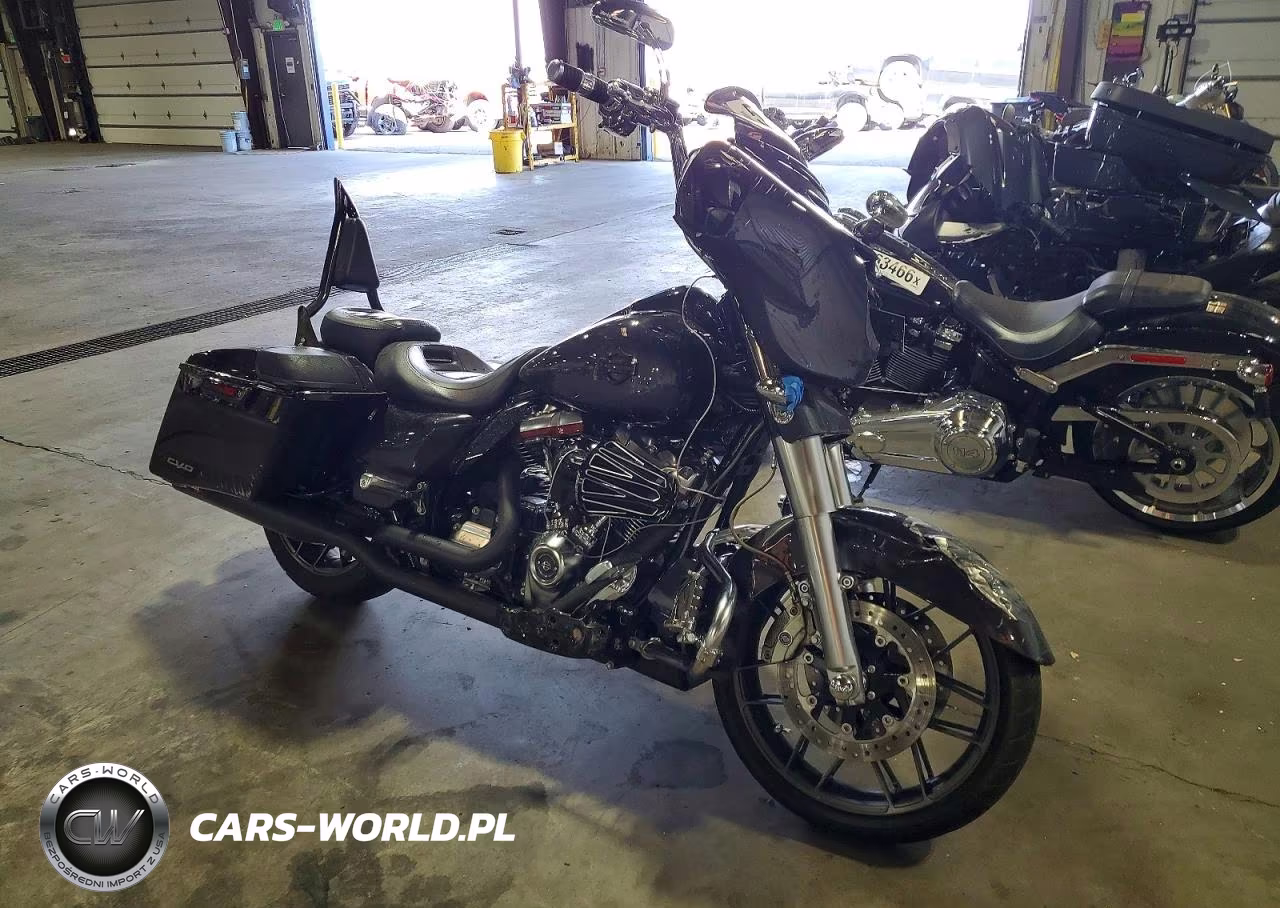 2020 Harley-Davidson Flhxse