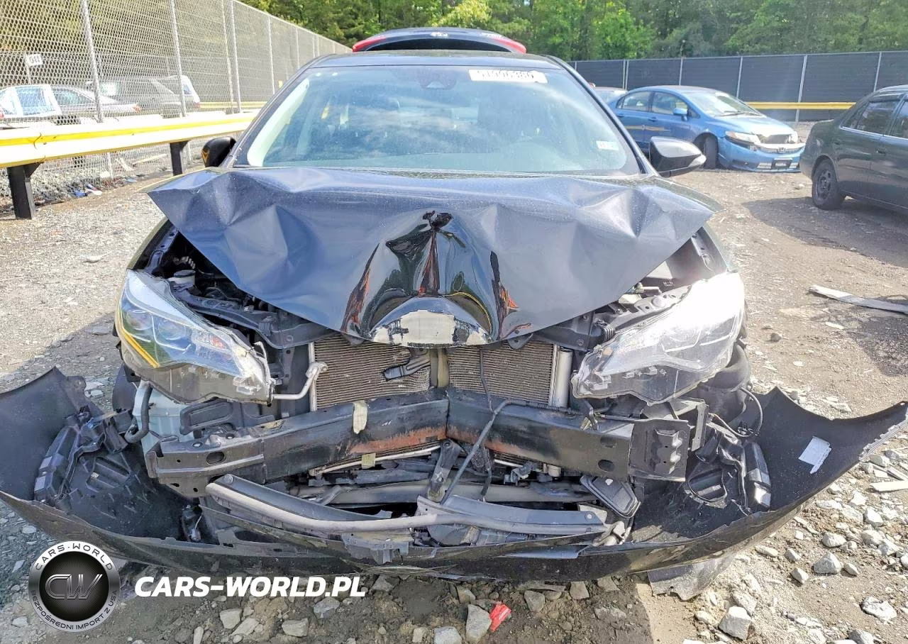 2018 Toyota Corolla Se VIN:2T1BURHEXJC081615 - 11