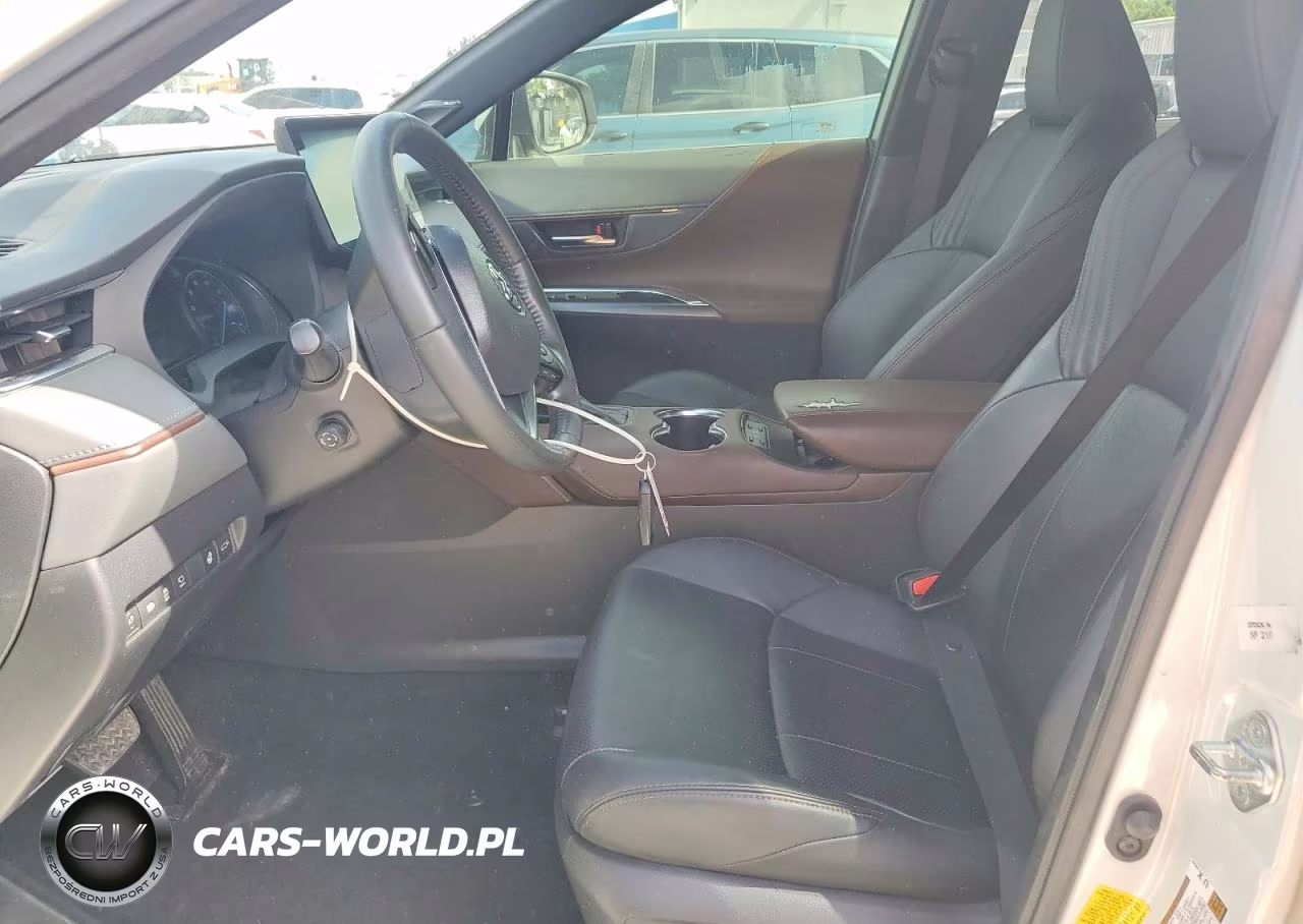 2021 Toyota Venza Limited VIN:JTEAAAAHXMJ054722 - 7