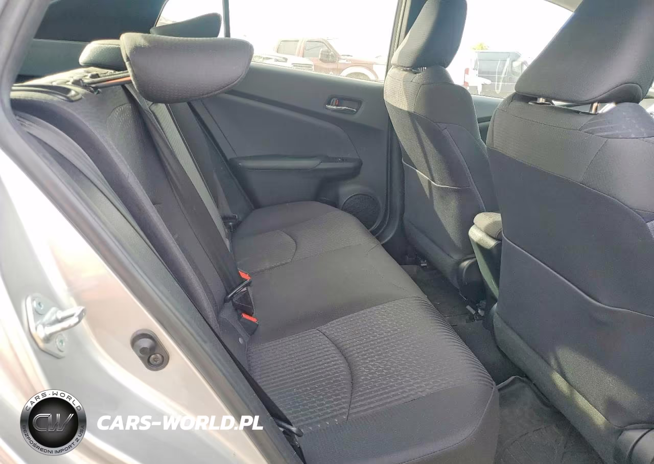 2017 Toyota Prius Two VIN:JTDKBRFU2H3030466 - 10