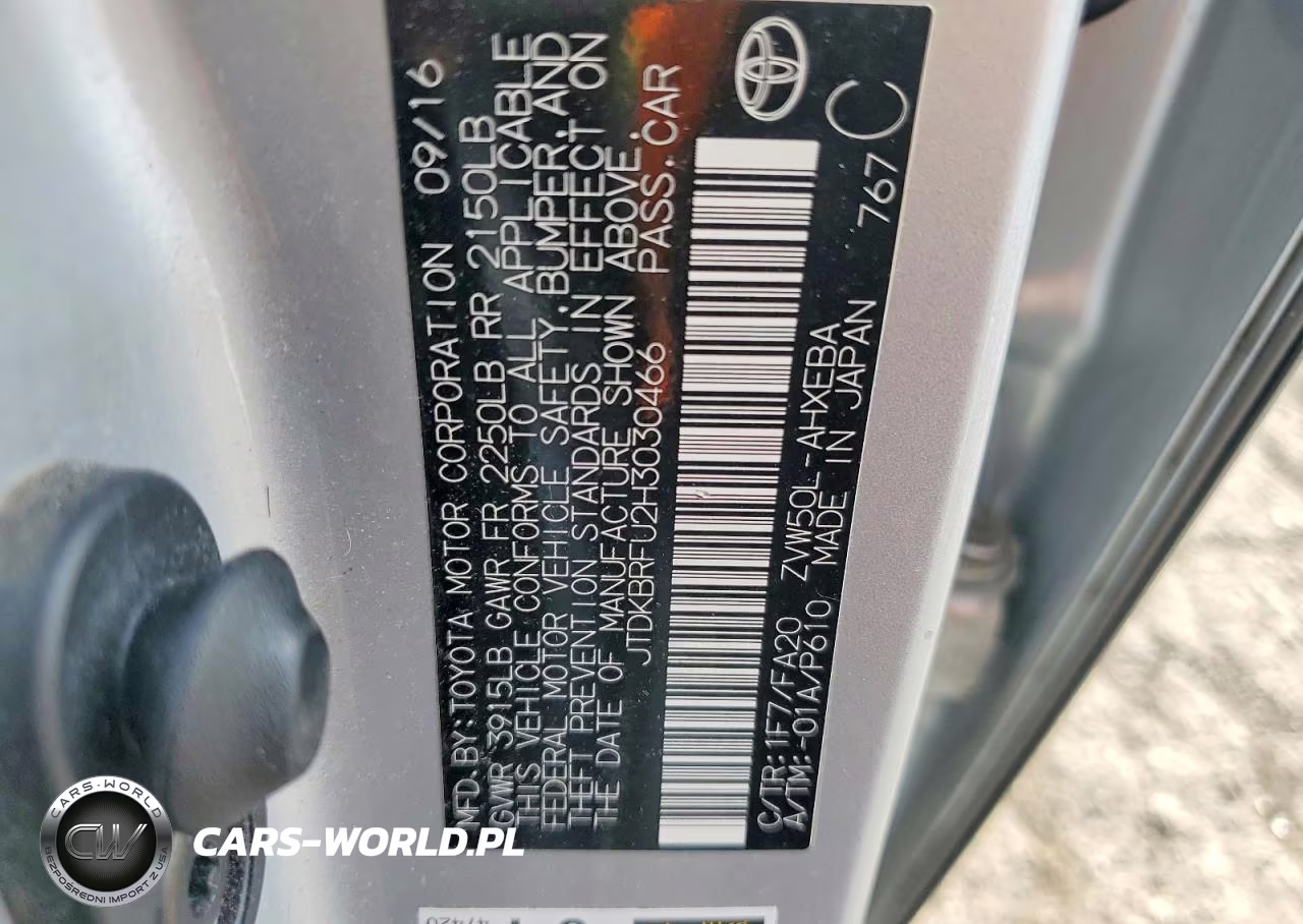 2017 Toyota Prius Two VIN:JTDKBRFU2H3030466 - 12