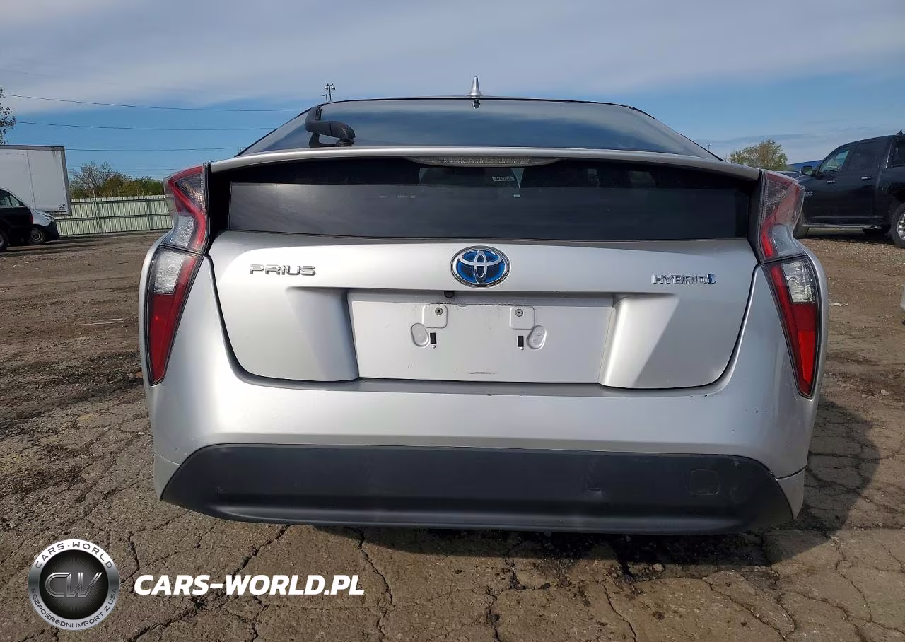 2017 Toyota Prius Two VIN:JTDKBRFU2H3030466 - 6