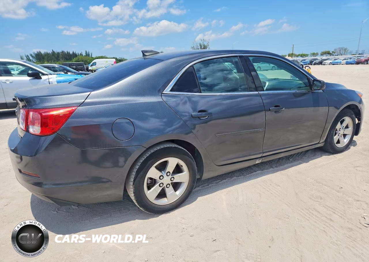 2015 Chevrolet Malibu Ls VIN:1G11B5SL1FF202721 - 3
