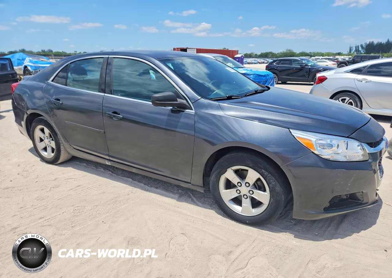 2015 Chevrolet Malibu Ls VIN:1G11B5SL1FF202721 - 4