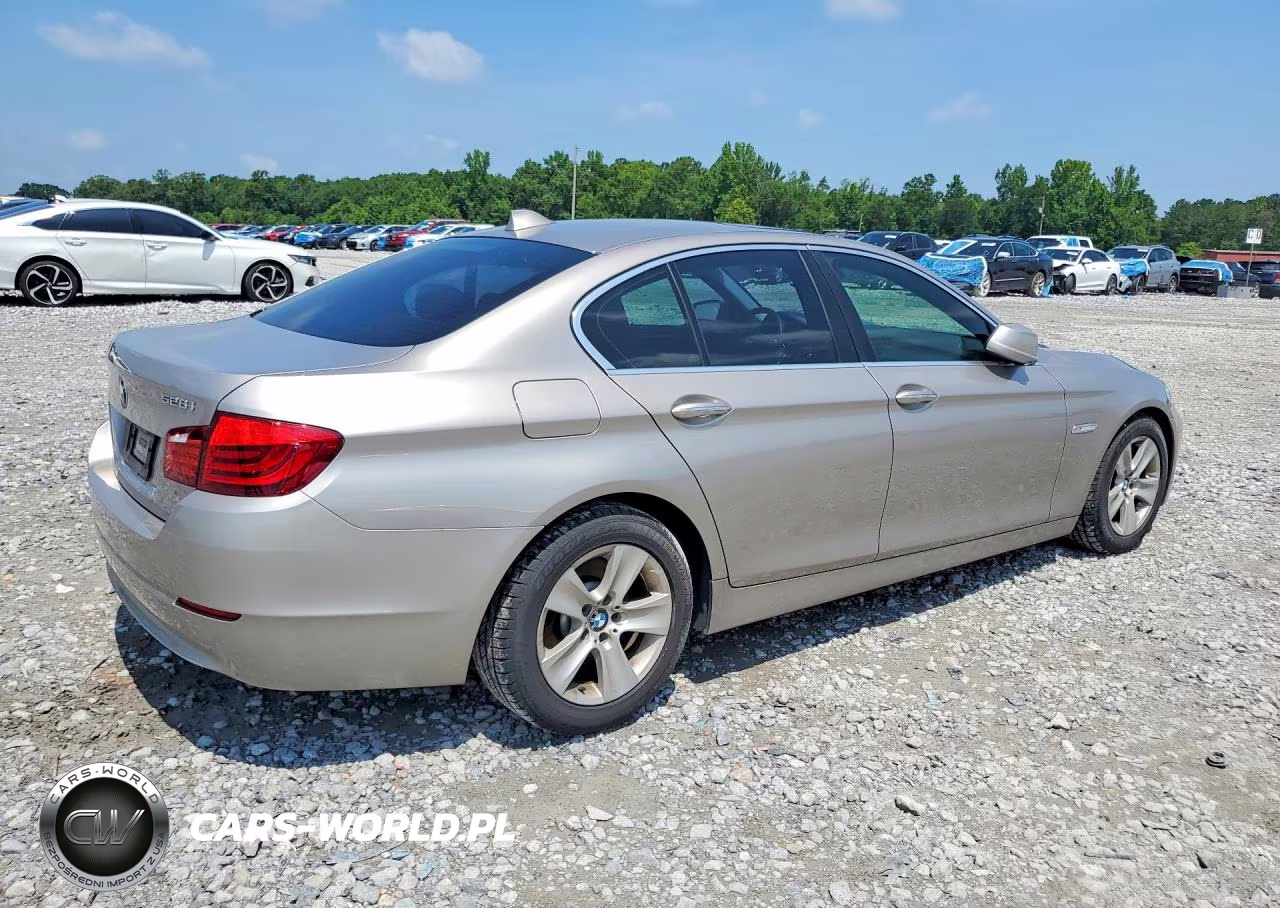 2013 BMW 528 I VIN:WBAXG5C59DD228508 - 3