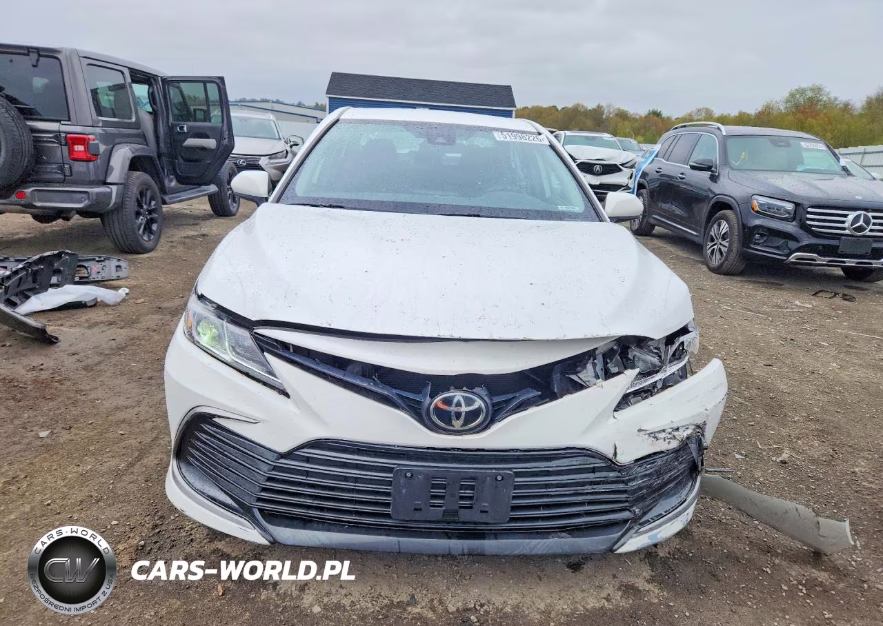 2021 Toyota Camry Le VIN:4T1C11AK6MU413762 - 5